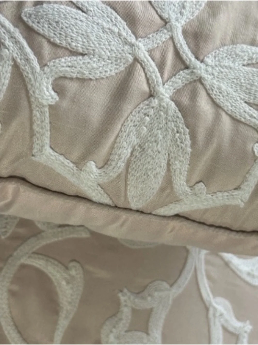Matching Throw Pillows Set 18x18 Pale Pink Beige White Embroidered Textured New